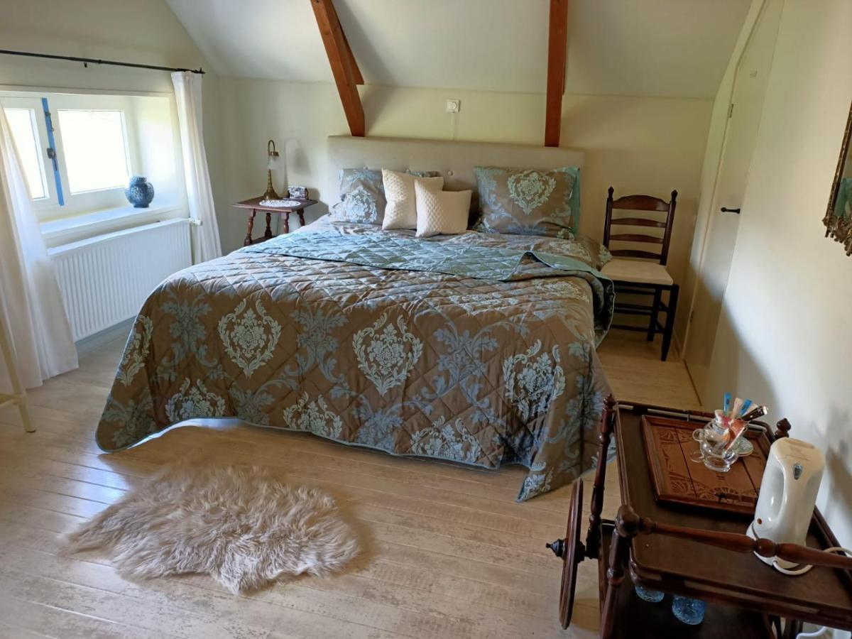 Bij De Friesche Poort Bed & Breakfast Bourtange Bilik gambar