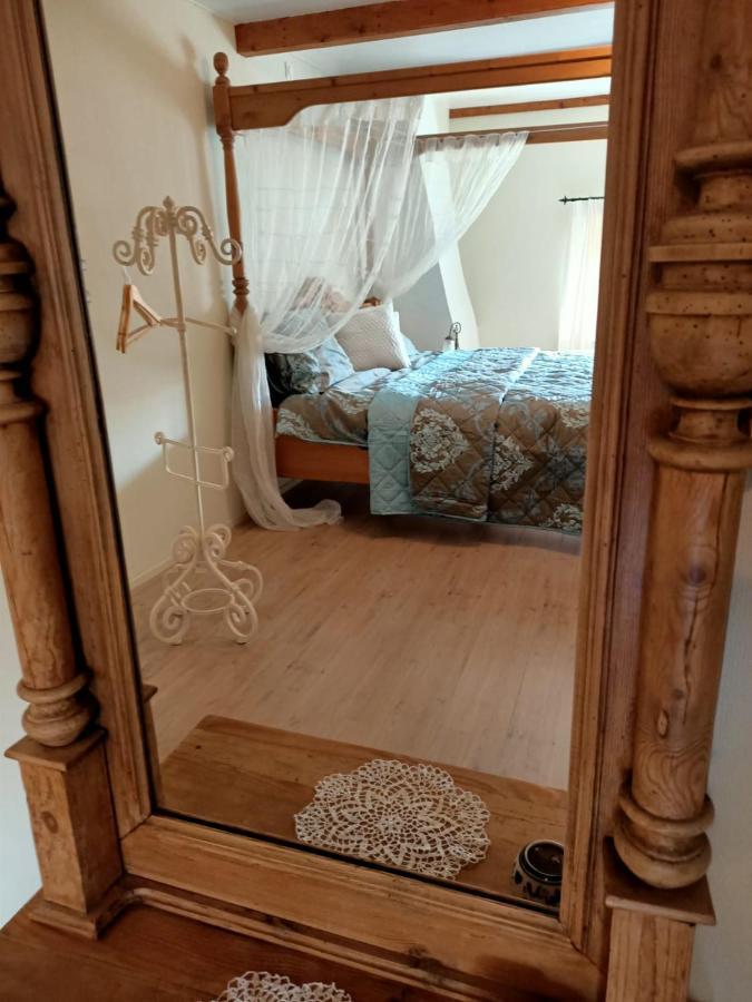 Bij De Friesche Poort Bed & Breakfast Bourtange Bilik gambar
